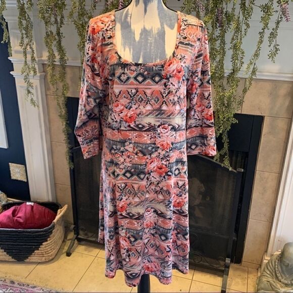 Pinc knit dress - Picture 1 of 5